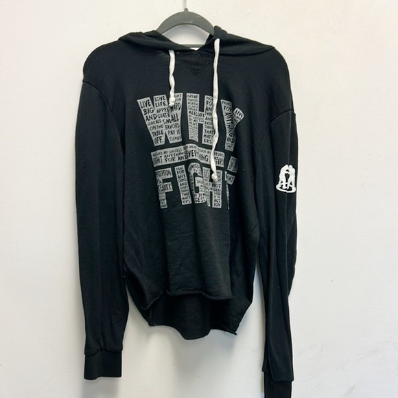 Everybody Fights hoodie - Picture 1 of 4